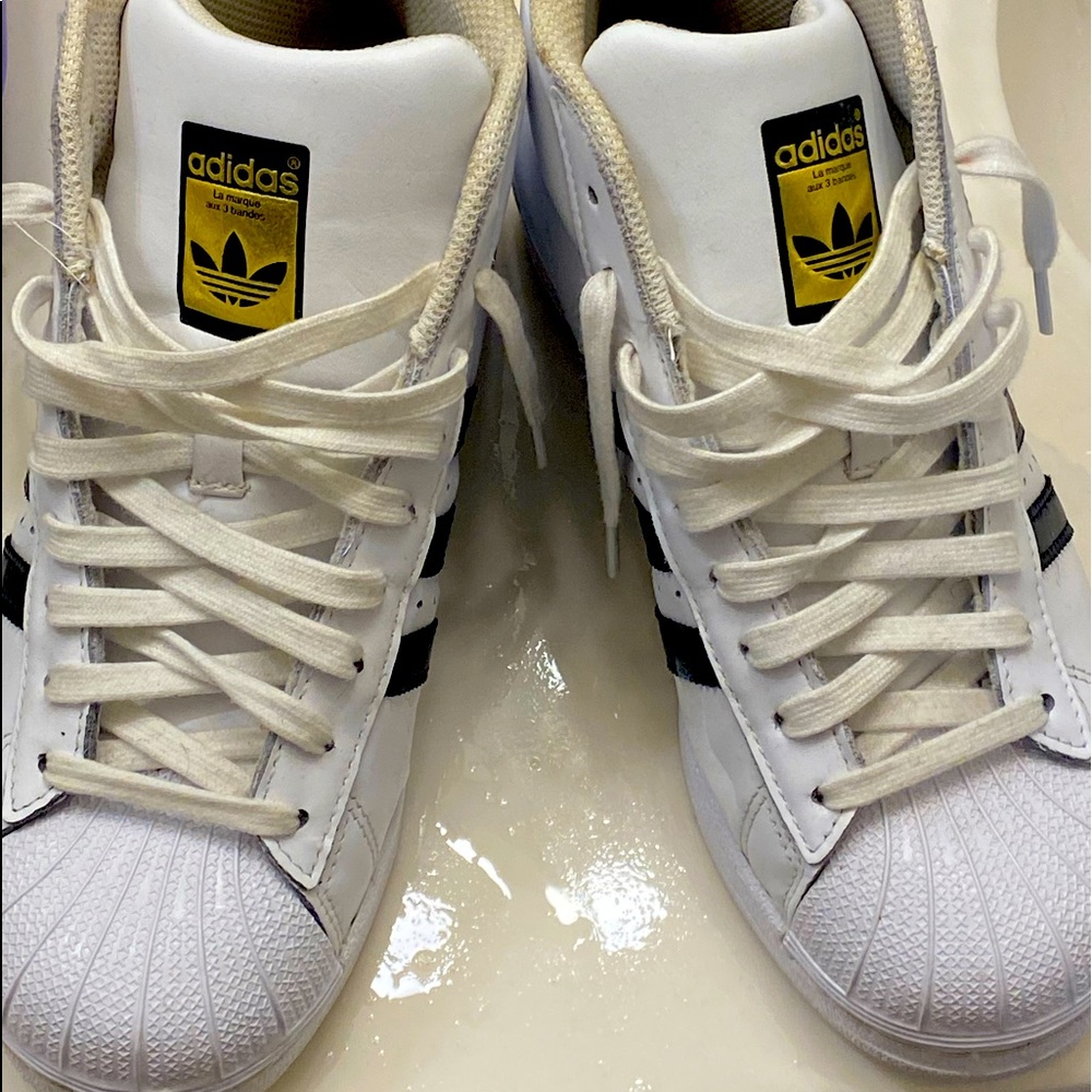 Adidas Shell top shoes